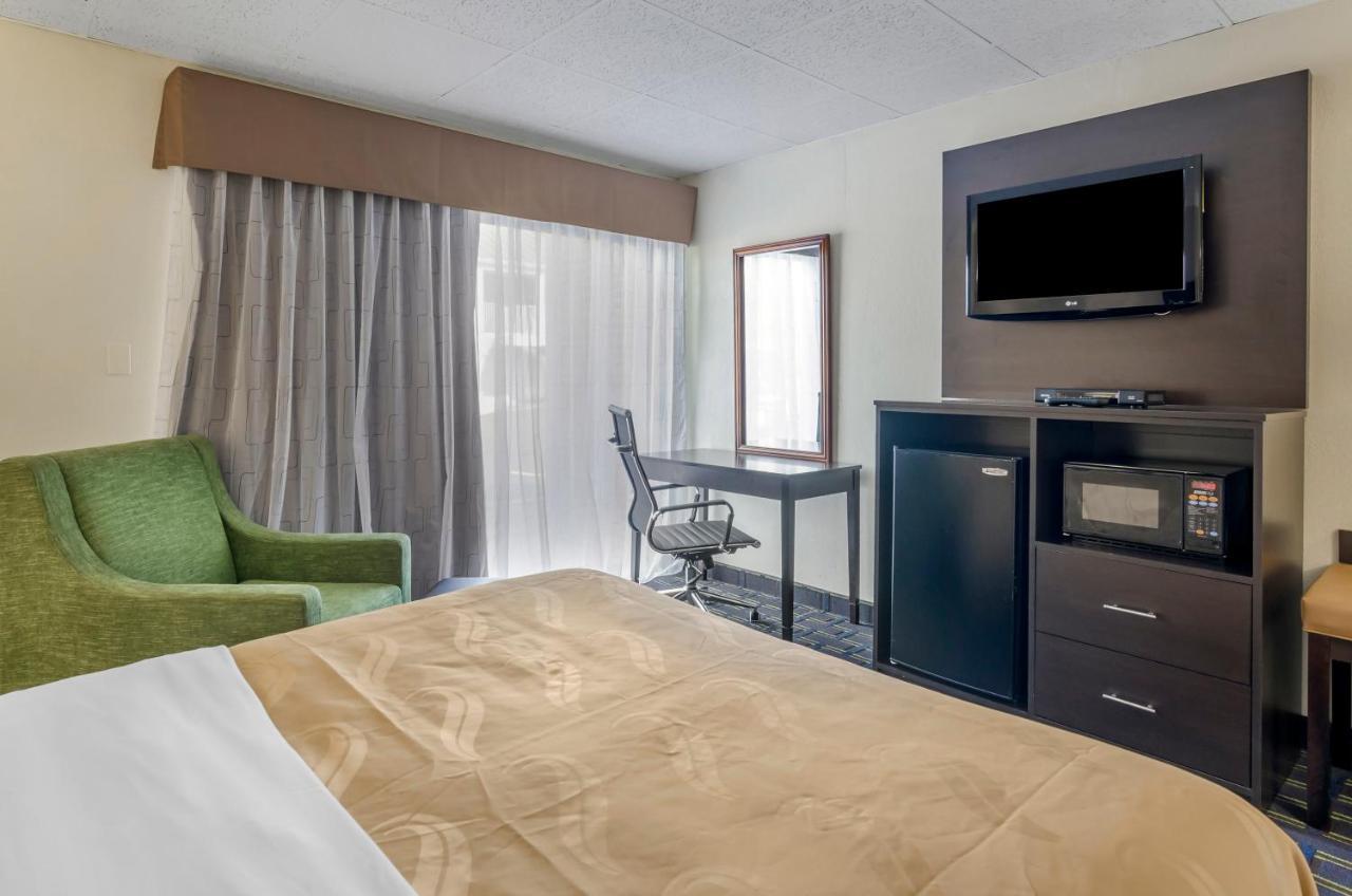 Econo Lodge Waynesboro - Skyline Drive מראה חיצוני תמונה